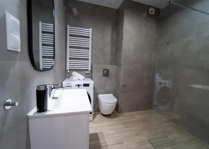 Panorama Capital Tito - 16 Pietro *