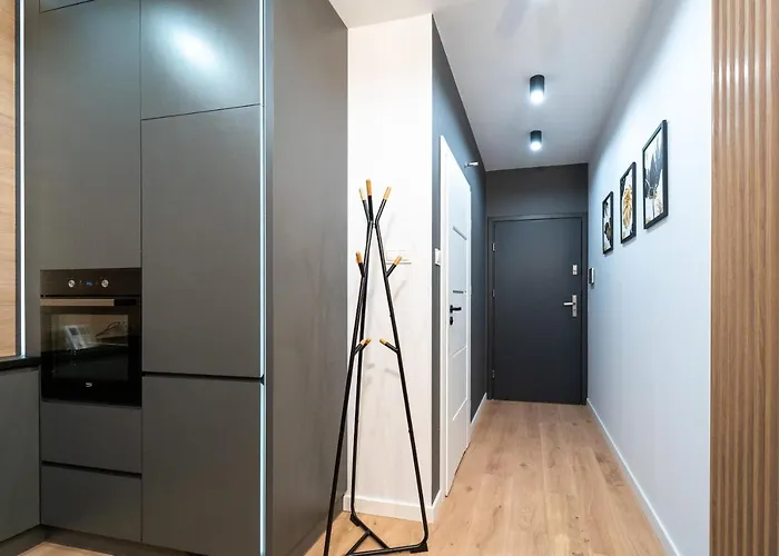 Panorama Capital Tito - 16 Pietro *